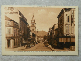 SAINT DIE                     RUE GAMBETTA VUE PRISE DE LA GARE AU FOND LE MASSIF DE LA BURE - Saint Die