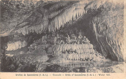 Savonnières      37      Les Grottes          (voir Scan) - Otros & Sin Clasificación