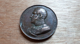 BELGIQUE BRUXELLES 1841 MEDAILLE LEOPOLD IER 37MM 19.1GR ATTRIBUEE - Monarquía / Nobleza