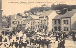 08-FLOING- SEDAN- 1er SEP 1870/1910- INAUGURATION DU MONUMENT DES BRAVES GENS Le Defilé Des Sociétés - Sedan