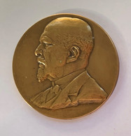 Médaille Bronze. Jules Cornet 1865 - 1929 Professeur à L'école Des Mines De Mons Et  L'université De Gand.  A. Bonnetain - Unternehmen