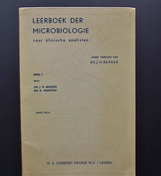 Leerboek Voor Microbiologie - 96 Pages - School