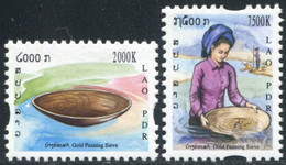 Laos 2005 - Yt 1592/93 ; Mi 1968/69 ; Sn 1663/64 (**) Gold Panning - Laos
