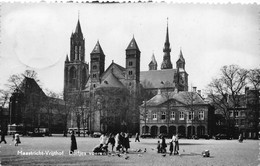 013443 "P. BASSI - MAASTRICH VRIJTHOF - DUIFJES VOEREN" ANIMATA,  CART SPED 1966 - Maastricht