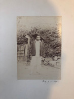 Batz Sur Mer * RARE Photo Albuminée Circa 1892 * Homme En Costume Et Coiffe * Paludier ? - Batz-sur-Mer (Bourg De B.)