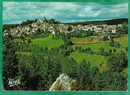 Laguiole (12) Vue Générale 2scans 28-08-1970 - Laguiole