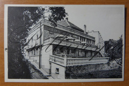 Berzée.  Walcourt Hotel Notre Dame De Grâce Propr. Mme Robert Les Terrasses. - Walcourt