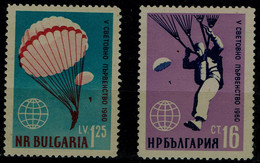 BULGARIA 1960 PARACHUTING MI No 1170-1 MNH VF!! - Parachutisme