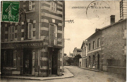 CPA AK ANDRÉZIEUX - La Rue De La Poste (430674) - Andrézieux-Bouthéon