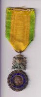 Médaille Militaire 3ème République - Quelques Manques D'émail ( Lot2 ) - Frankreich