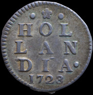 LaZooRo: Netherlands HOLLAND 2 Stuivers 1723/2 XF / UNC - Silver - …-1795 : Oude Periode