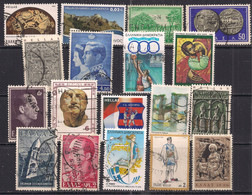 Greece Selection Of 18 Used Stamps ( 710 ) - Collections