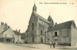 Arpajon * La Place De L'église * Serrurier BENARD - Arpajon