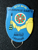 Pince à Papier "Clip'Tou" Granville Dart's - Abritoit - L. Bouffaré Couvreur - Targhe Di Cartone