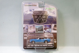 Greenlight - FORD MUSTANG 1967 - Ski Country Special Réf. 30171 1/64 - Autres & Non Classés