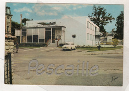 95 VAL D'OISE - CP HERBLAY - LA POSTE - ABEILLE CARTES N° 10.681 - AUTOMOBILE RENAULT DAUPHINE - Herblay