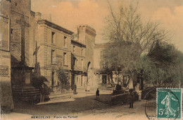 France (30 Gard) - Remoulins - Place Du Portail - Remoulins