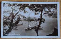 Ilfracombe Harbour - Bateaux - Légère Trace D'humidité Surtout Visibe Au Dos - (n°21449) - Ilfracombe