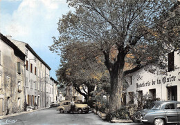 83-LA-GARDE-FREINET- PLACE VIEILLE ET CLAIRE-FONTAINE - La Garde Freinet