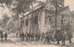 IVRY Sur SEINE - Route De Vitry - Sortie De L'Usine Lemoine - Ivry Sur Seine