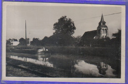 Carte Postale 60. Thourotte  Péniche Sur Le Canal Et L'église   Très  Beau Plan - Thourotte
