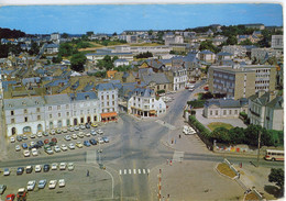 REDON VUE GENERALE AERIENNE BANQUE POPULAIRE CAFE RESTAURANT LE REDONNAIS PLACE DE BRETAGNE 1980 - Redon