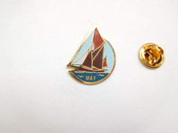 Beau Pin's , Marine Bateau Voilier , May - Bateaux