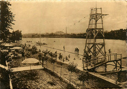 Beaumont Sur Oise * La Plage * Bassins Et Plongeoir - Beaumont Sur Oise