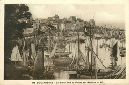 Douarnenez * Le Grand Port Au Retour Des Barques * Bateau Pêche - Douarnenez