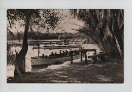 1594PR/ Zambia Near The Boat-House Zambezi River Above The Victoria Falls MINT - Zambia