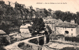 Bozouls (Aveyron) Rue Du Château Au Bord Du Goufre - Edition Vinches - Carte Non Circulée - Bozouls