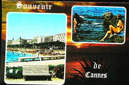 ►   Pin-ups Seins Nus  Souvenir De Cannes - Pin-Ups