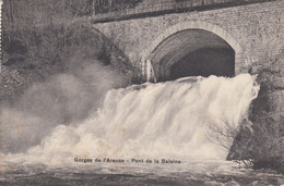 Suisse - Ponts - Gorges De L'Areuse - Le Pont De La Baleine - Circulée Le 12/07/1915 - Ponti