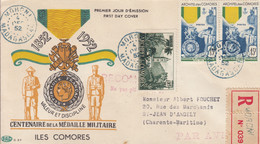 COMORES : CENTENAIRE MEDAILLE MILITAIRE RARE PAIRE N° 12 SUR ENVELOPPE 1ER JOUR EN RECOMMANDE - Lettres & Documents