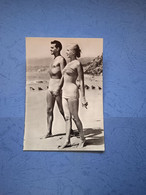 Coppie-sulla Spiaggia-fg- - Couples