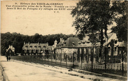 CPA AK Abbaye Des VAUX-de-CERNAY - Vue D'ensemble Prise De La Route (352992) - Vaux De Cernay