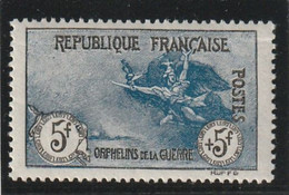 France N° 155 Sans Charnière ** Un Pli Horizontal , Trés Bon Centrage - Unused Stamps