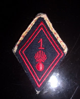 Losange De Bras Modèle 1945 1er Régiment D' Infanterie - Uniformes