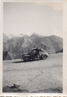 Photo Femme Et 4 Cv à La Montagne, Format 6/8 - Automobiles