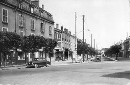 78 - Croissy Sur Seine - Rue De La Mairie - Une Belle Simca - Croissy-sur-Seine
