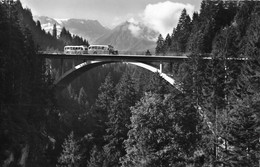 BERN → Strasse Frutigen-Adelboden, 2 Saurer Postauto Auf Der Hohstegbrücke, Ca.1955 - Frutigen