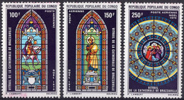 Rép. Pop. Du CONGO :1970: Y.LP/PA 105-07*** Postfris/neufs/MNH : BRAZZAVILLE, ARCHITECTURE,CATHEDRAL,GLASRAMEN,VITRAUX, - Verres & Vitraux