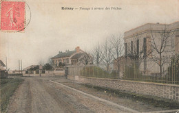 ROISSY : PASSAGE A NIVEAU DES FRICHES - Roissy En Brie