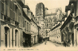 Abbeville * La Rue De L'hôtel Dieu - Abbeville