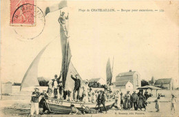 Châtelaillon * La Plage * Une Barque Pour Excursions * Bateau Groupe - Châtelaillon-Plage