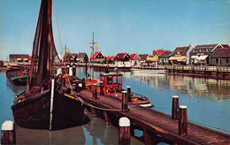 Delcampe - 013464 "PAESI BASSI - WATERLAND - MARKEN " ANIMATA, BARCHE.  CART NON SPED - Marken