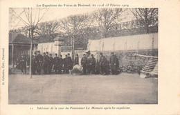 56-PLOËRMEL- LES EXPULSIONS DES FRÈRES DE PLOËRMEL LES 12 ET 13 FÉVRIER 1904, INTÉRIEUR DE LA COUR DU PENSIONNAT... - Ploërmel