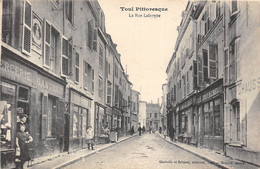 54-TOUL- LA RUE LAFAYETTE - Toul