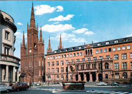 1 AK Germany / Hessen * Das Rathaus Und Die Stadtkirche In Wiesbaden * - Wiesbaden