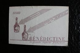 BU/3 - Buvard - Publicité - Bénédictine  La Grande Liqueur Française  /  22x14 Cm - Licores & Cervezas